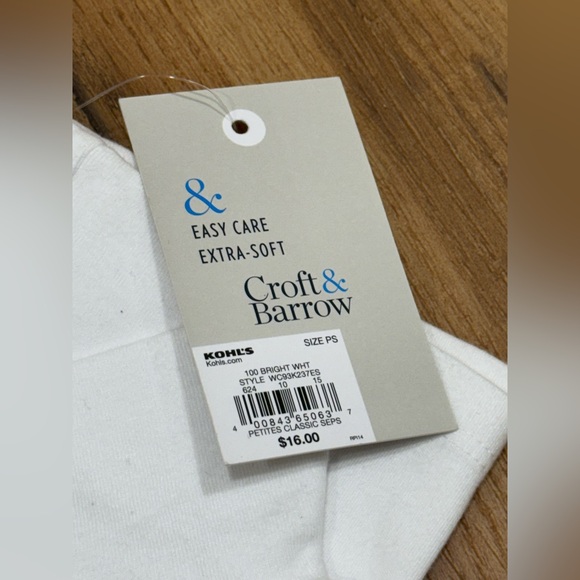 Pair of 2 New w/ Tags White & Sangria Mock Necks Croft & Barrow Long Sleeve SP - Picture 6 of 7